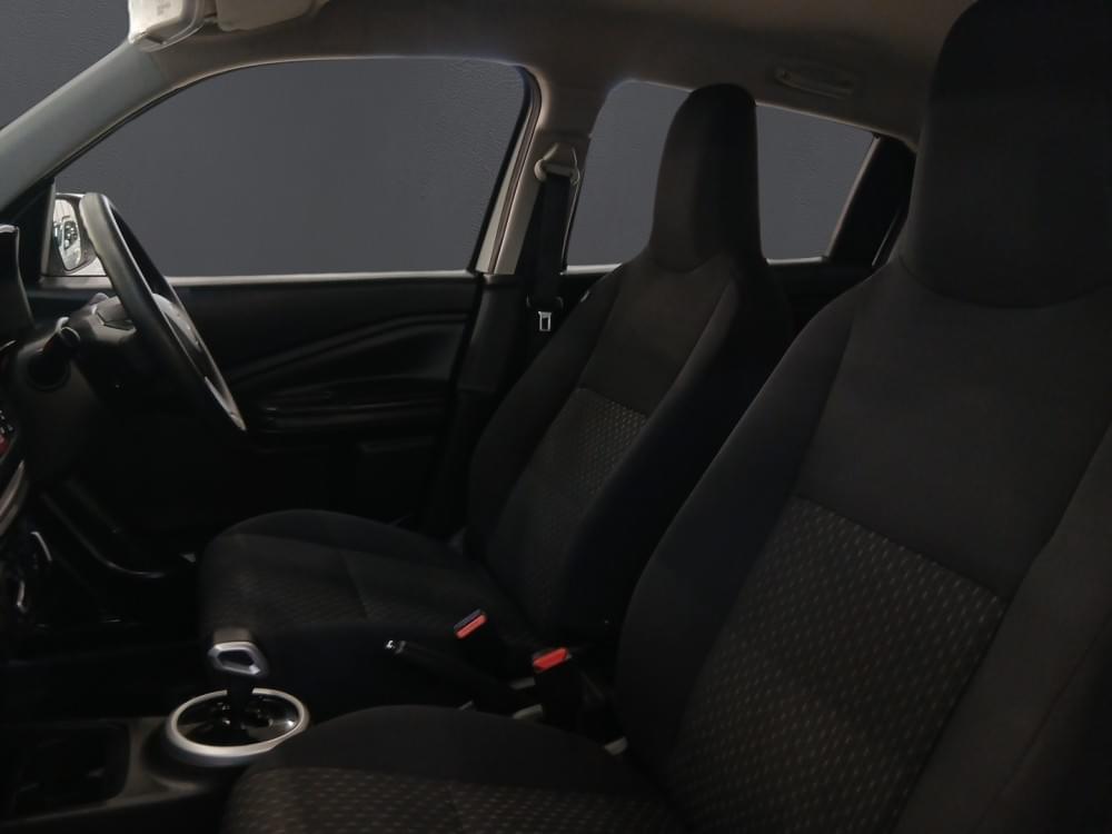 Toyota Vitz 1.0 Xr Amt