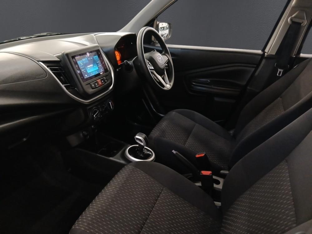 Toyota Vitz 1.0 Xr Amt