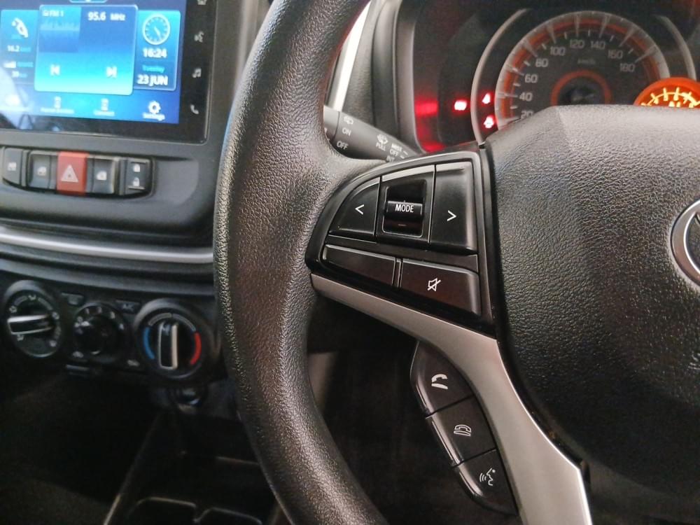 Toyota Vitz 1.0 Xr Amt