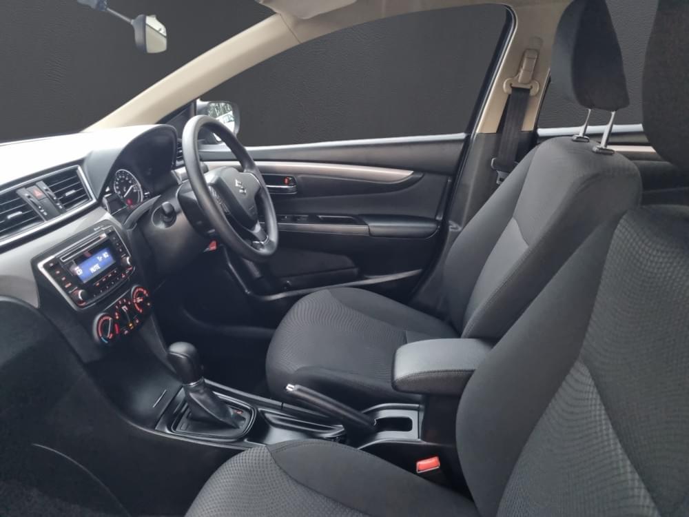 Suzuki N/A 1.5 Gl At