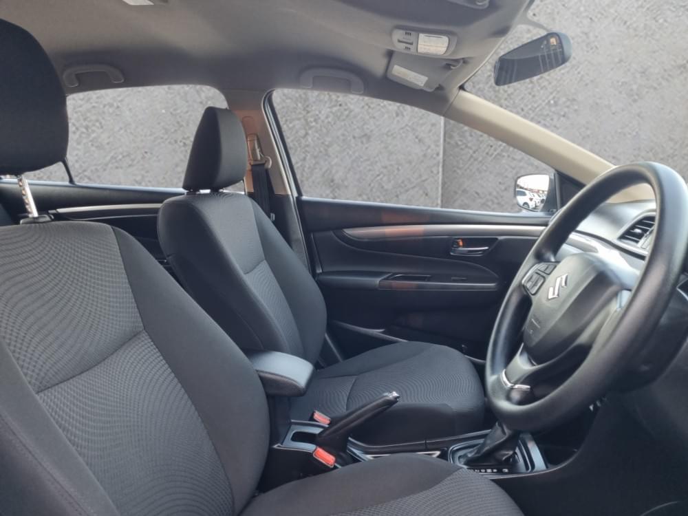 Suzuki Ciaz 1.5 Gl At