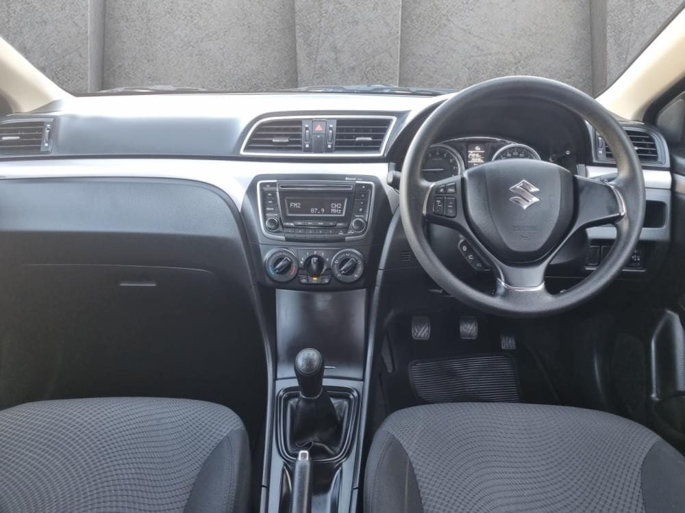 Suzuki Ciaz 1.5 Gl