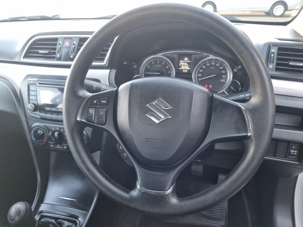Suzuki Ciaz 1.5 Gl