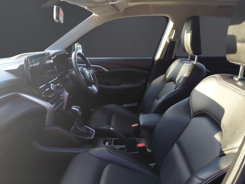 Suzuki N/A 1.5 Glx At