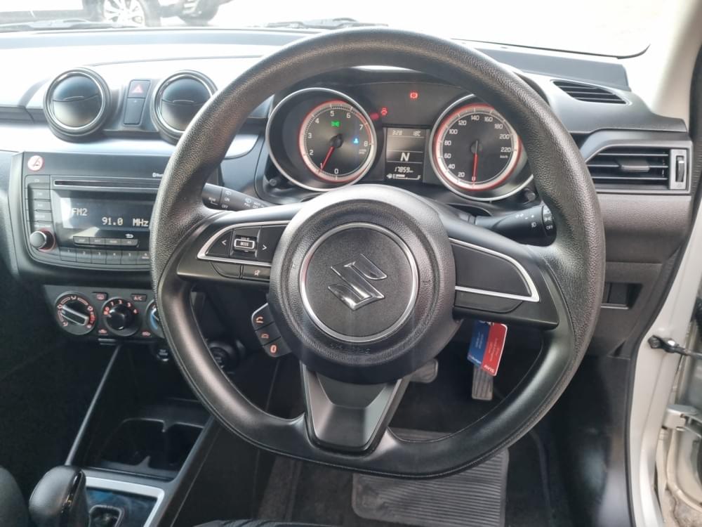 Suzuki Swift 1.2I Gl Amt