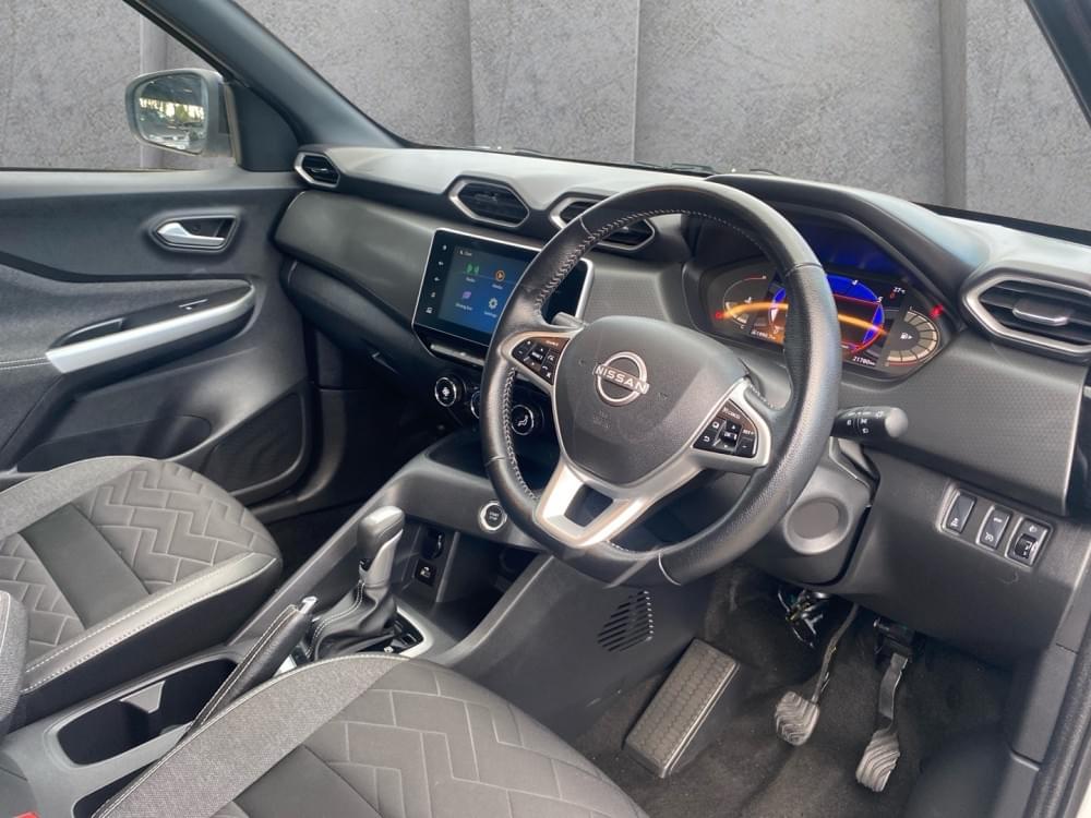 Nissan Magnite 1.0 Acenta Plus Cvt Oled