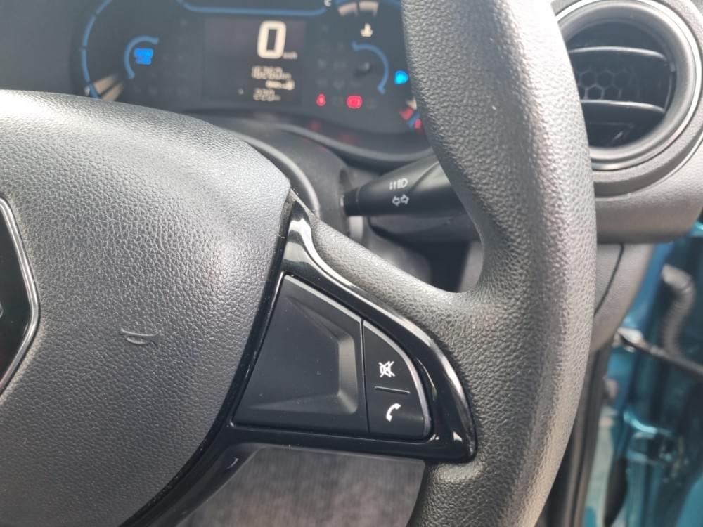 Renault Kwid 1.0 Techno