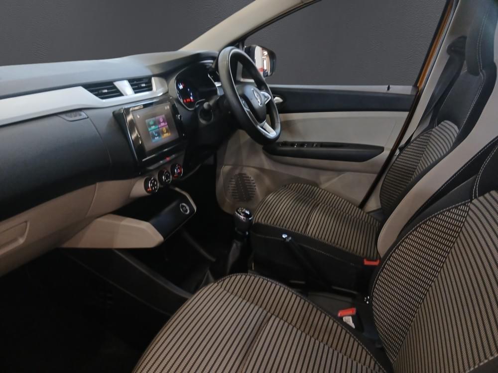 Renault Triber 1.0 Zen