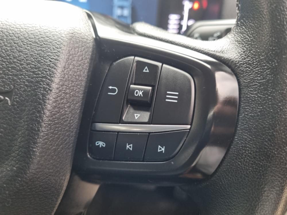 Ford Everest 2.0 Xlt 4X2 At