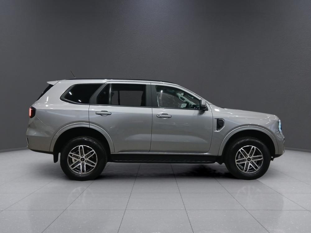 Ford Everest 2.0 Xlt 4X4 At