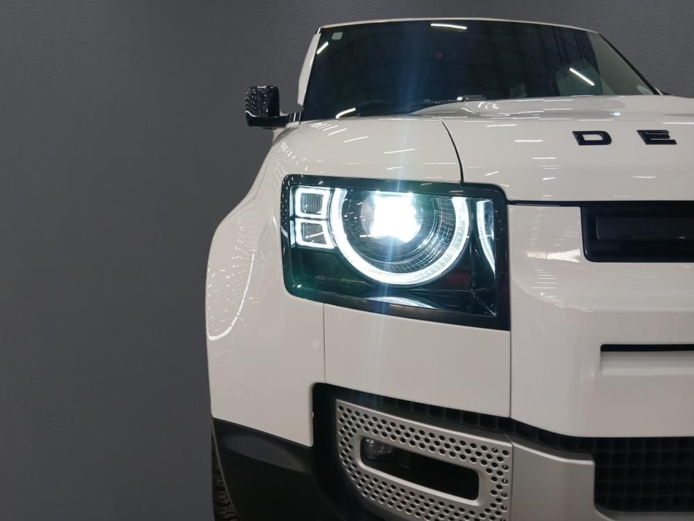 Land Rover Defender 110 D250 Se Awd (183Kw)
