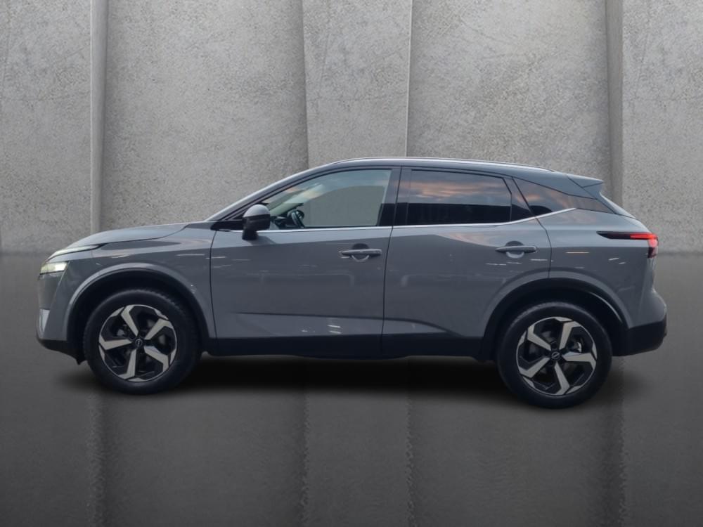 Nissan Qashqai 1.3T Acenta Xtronic 2-Tone