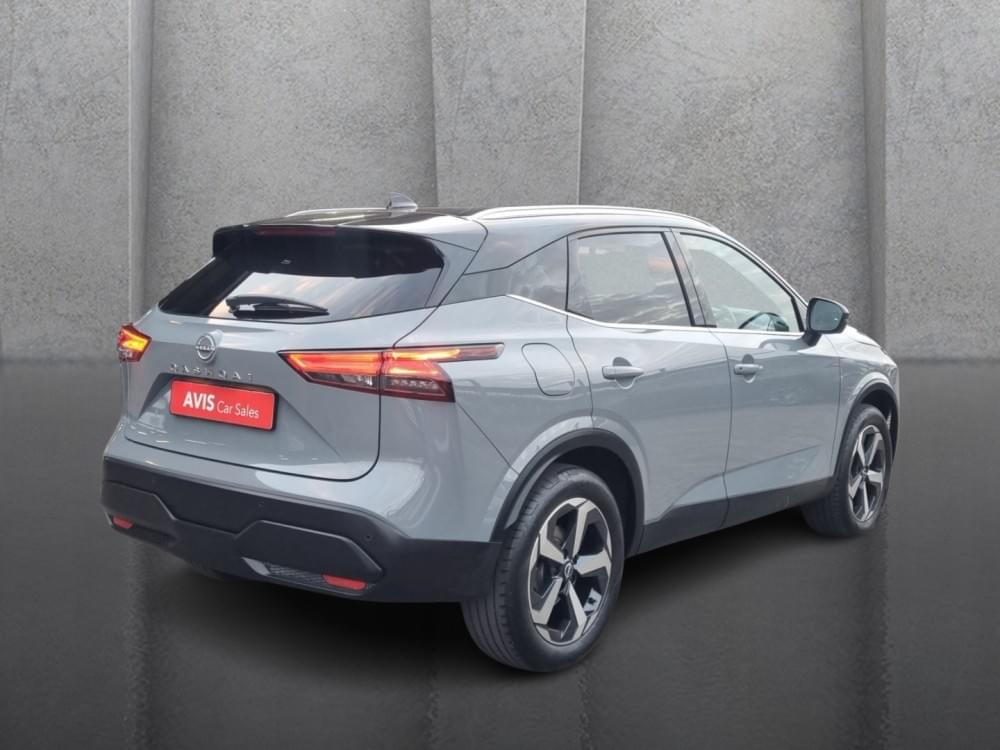 Nissan Qashqai 1.3T Acenta Xtronic 2-Tone