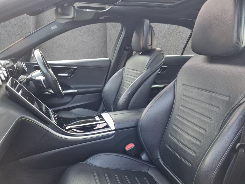 Mercedes Benz C-Class Sedan 200