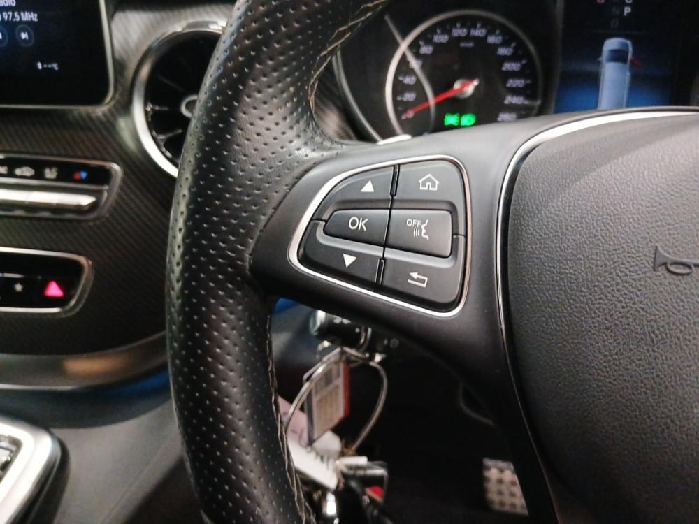 Mercedes Benz V-Class 300D Exclusive