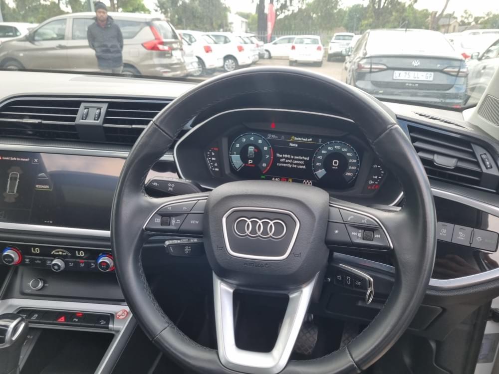 Audi Q3 35 Tfsi S Tronic