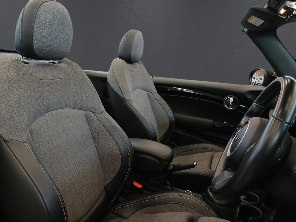 Mini Convertible Cooper Steptronic