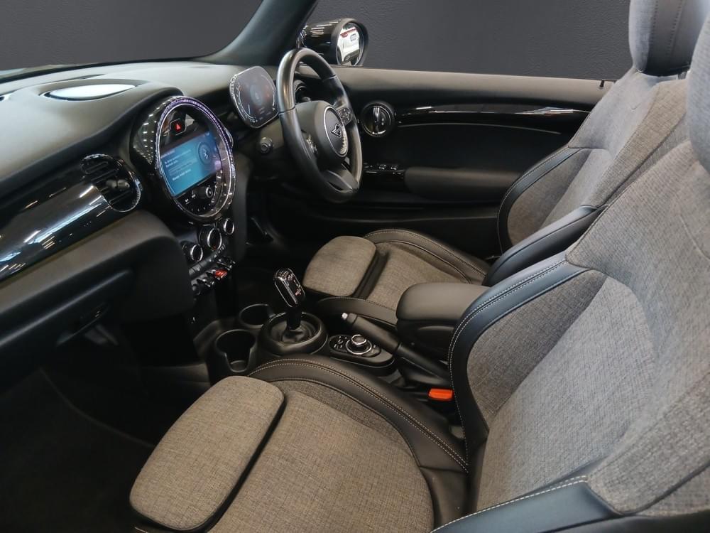 Mini Convertible Cooper Steptronic