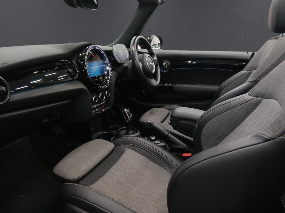 Mini Convertible Cooper Steptronic