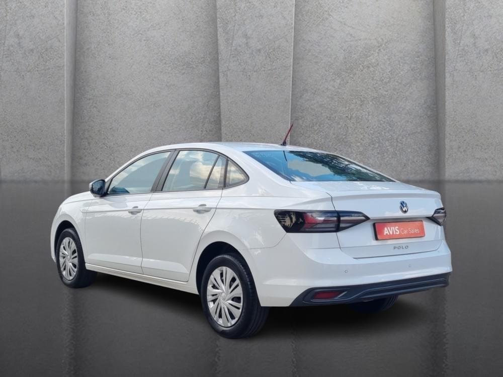 Volkswagen Polo Sedan 1.6 Base