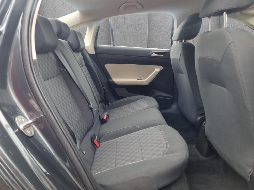 Volkswagen Polo Sedan 1.6 Tiptronic