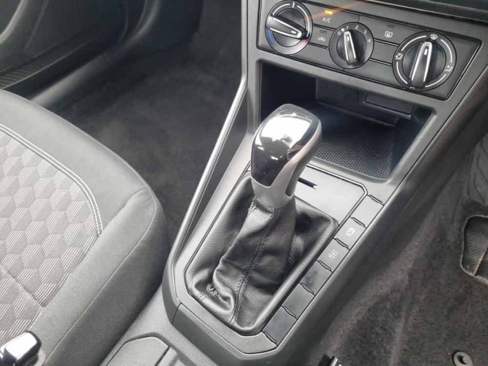 Volkswagen Polo Sedan 1.6 Tiptronic
