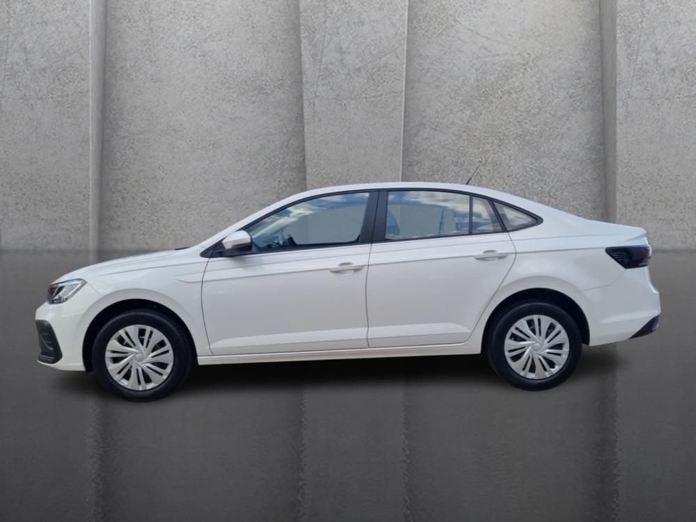 Volkswagen Polo Sedan 1.6 Base