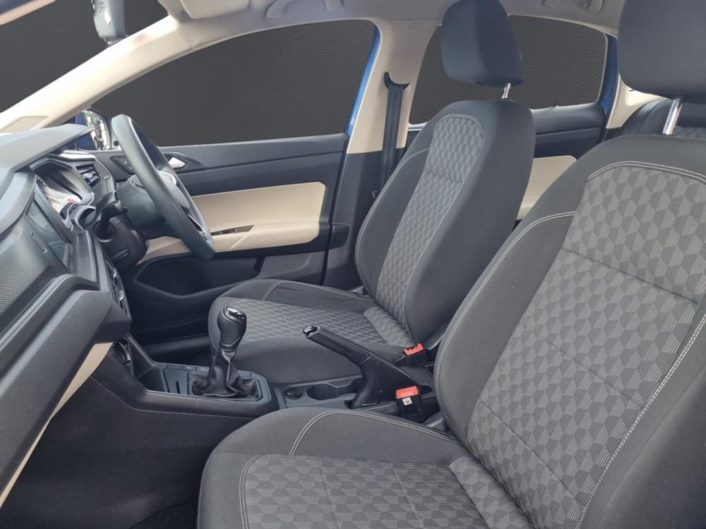 Volkswagen Polo Sedan 1.6 Base