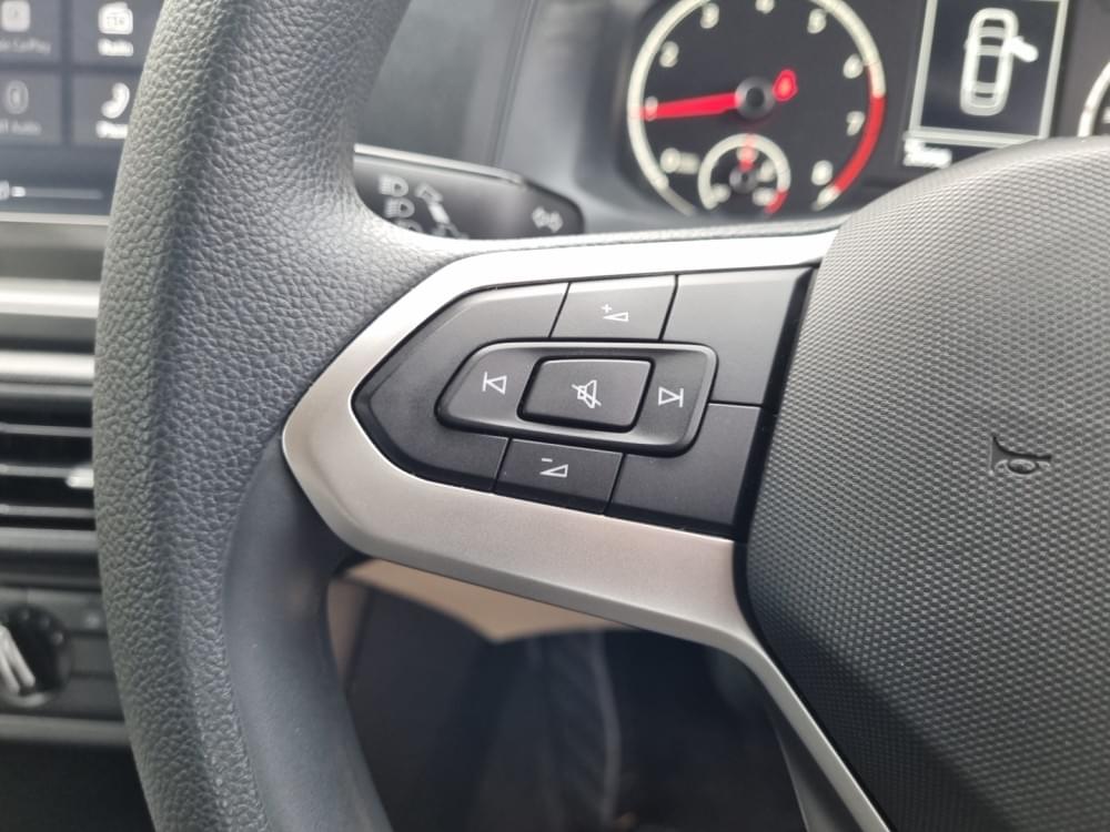 Volkswagen Polo Sedan 1.6 Tiptronic