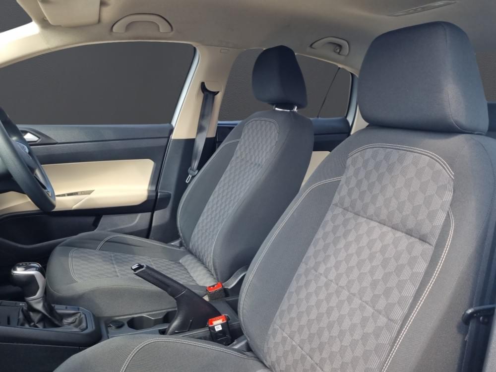 Volkswagen Polo Sedan 1.6 Tiptronic