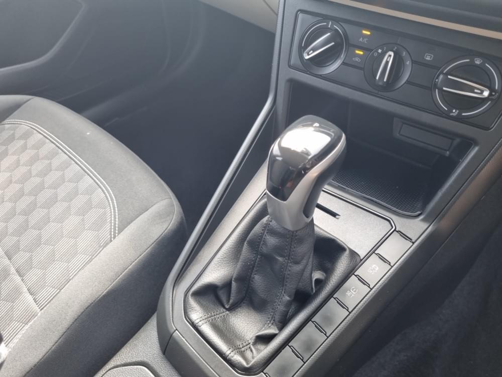 Volkswagen Polo Sedan 1.6 Tiptronic