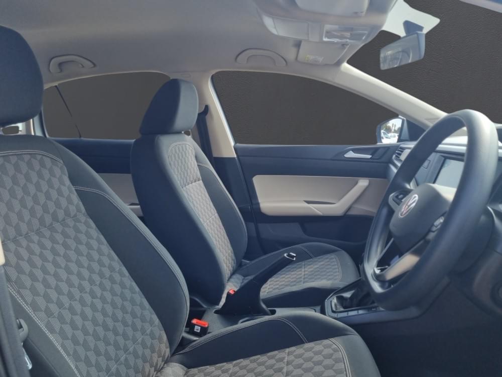 Volkswagen Polo Sedan 1.6 Tiptronic