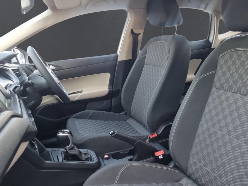 Volkswagen Polo Sedan 1.6 Tiptronic