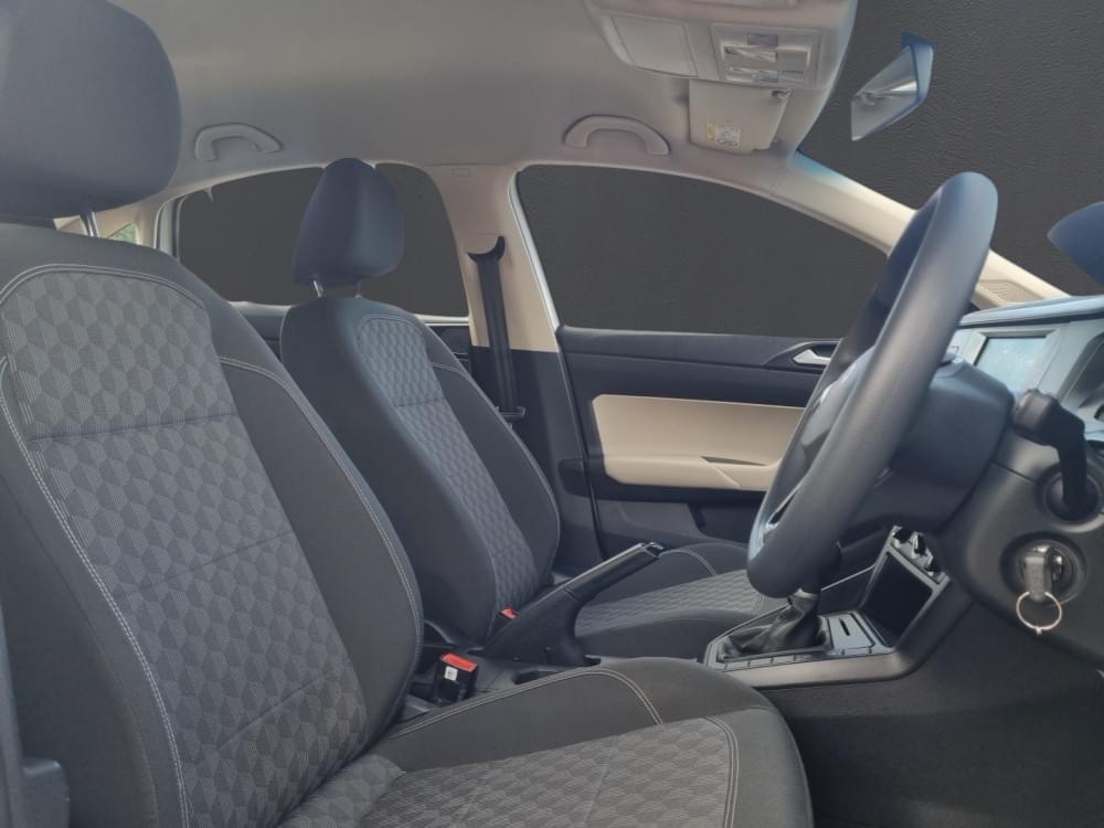 Volkswagen Polo Sedan 1.6 Tiptronic