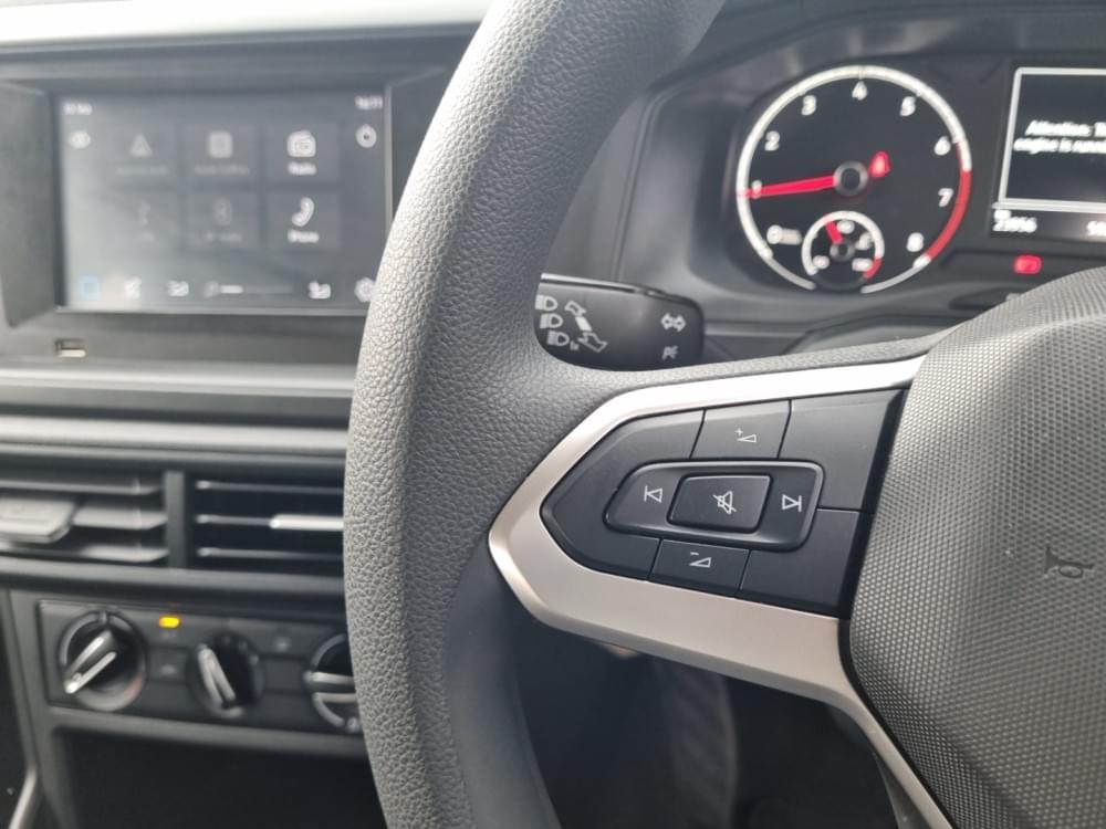 Volkswagen Polo Sedan 1.6 Tiptronic