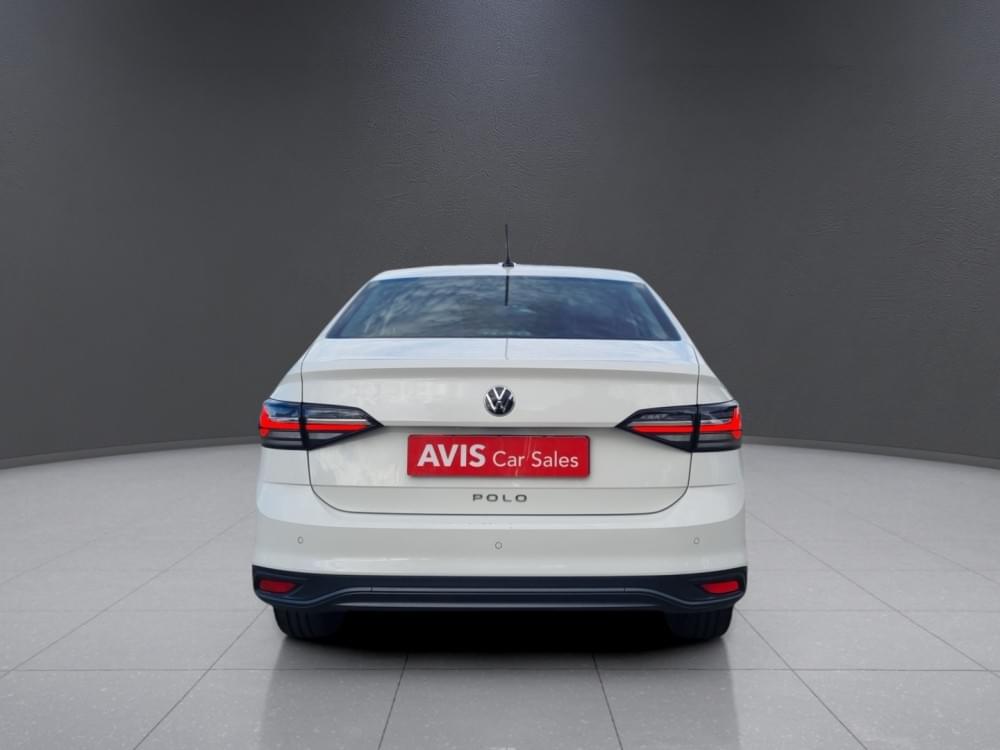 Volkswagen Polo Sedan 1.6 Base