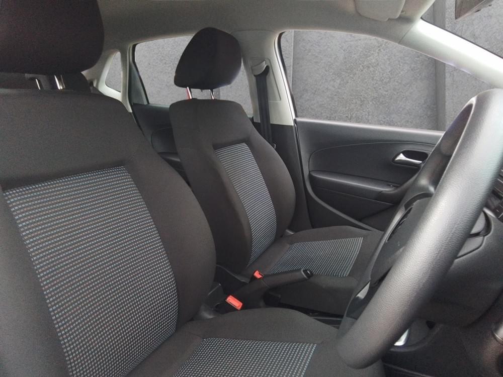 Volkswagen Polo Vivo Hatch 1.6 Comfortline Tiptronic