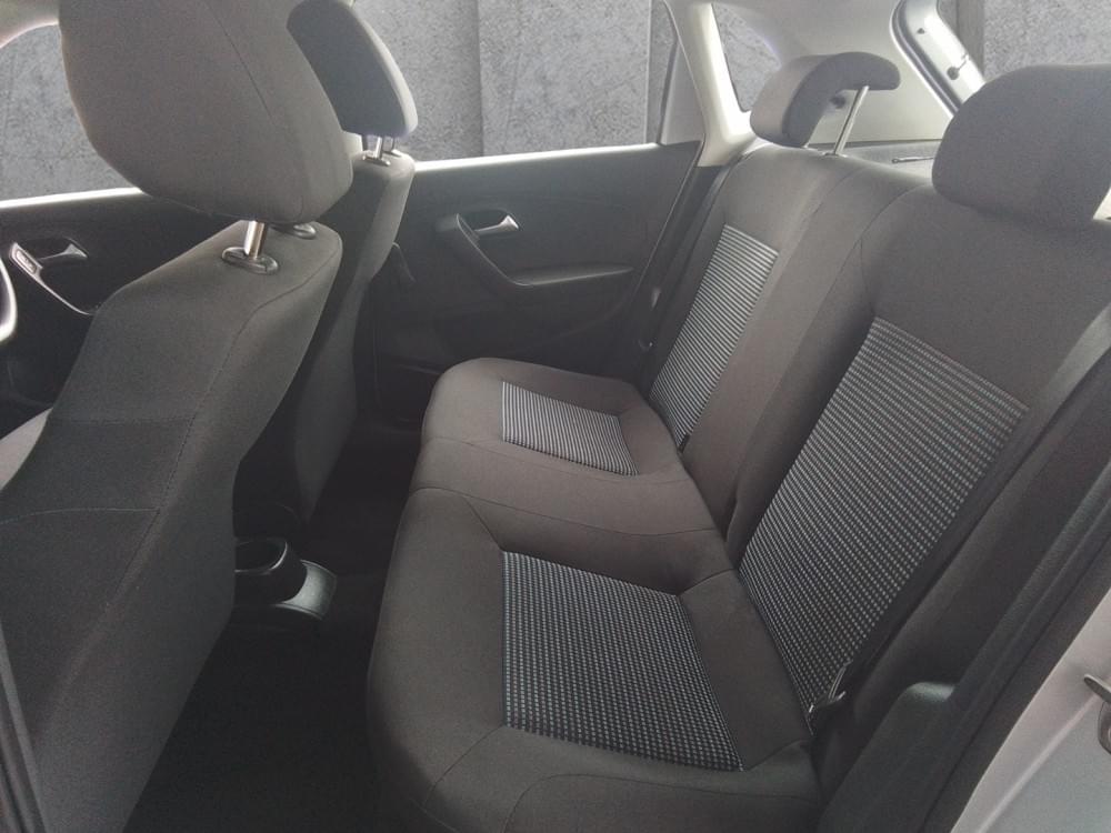 Volkswagen Polo Vivo Hatch 1.6 Comfortline Tiptronic