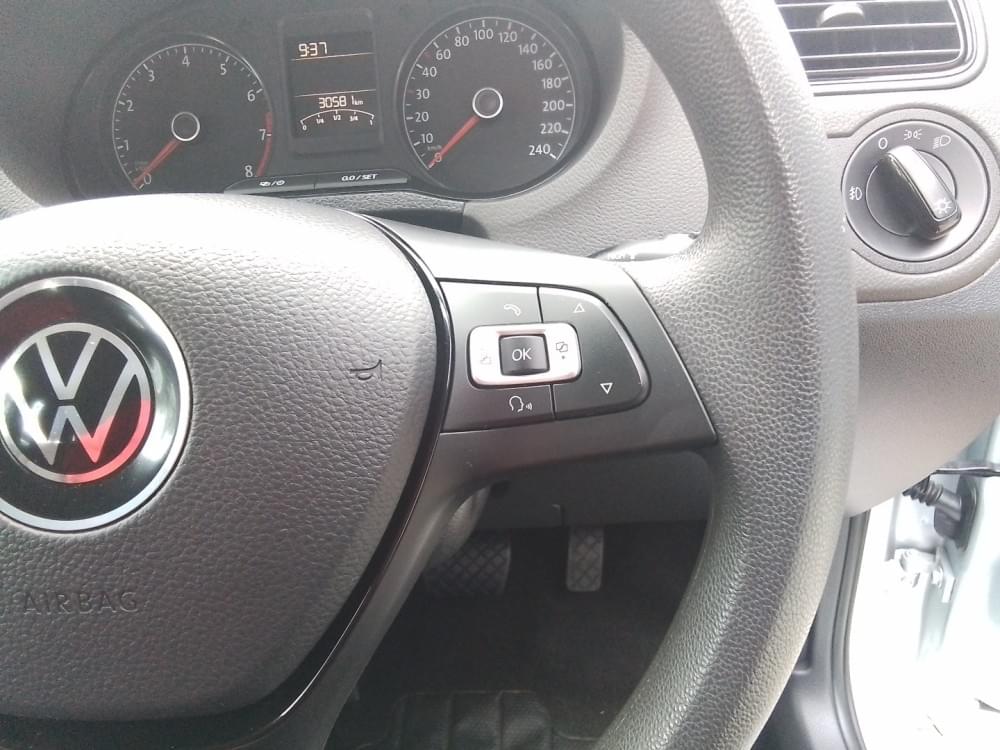 Volkswagen Polo Vivo Hatch 1.6 Comfortline Tiptronic