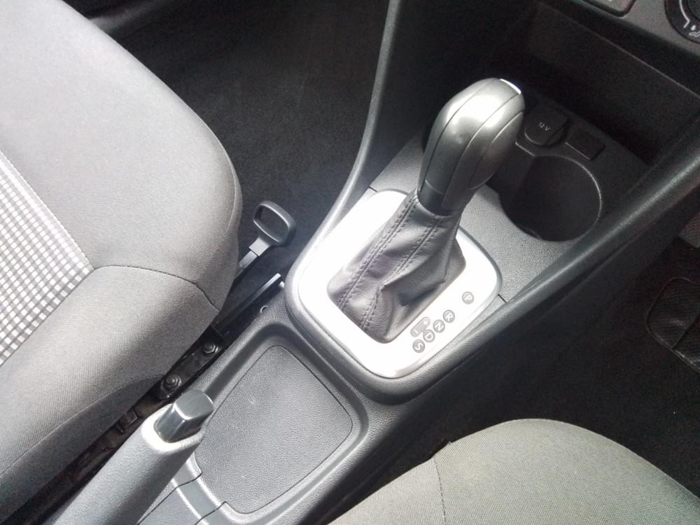 Volkswagen Polo Vivo Hatch 1.6 Comfortline Tiptronic