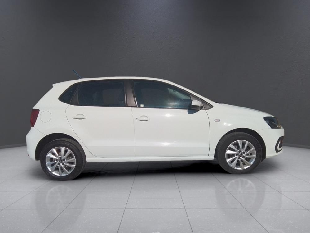 Volkswagen Polo Vivo Hatch 1.6 Life Tipt