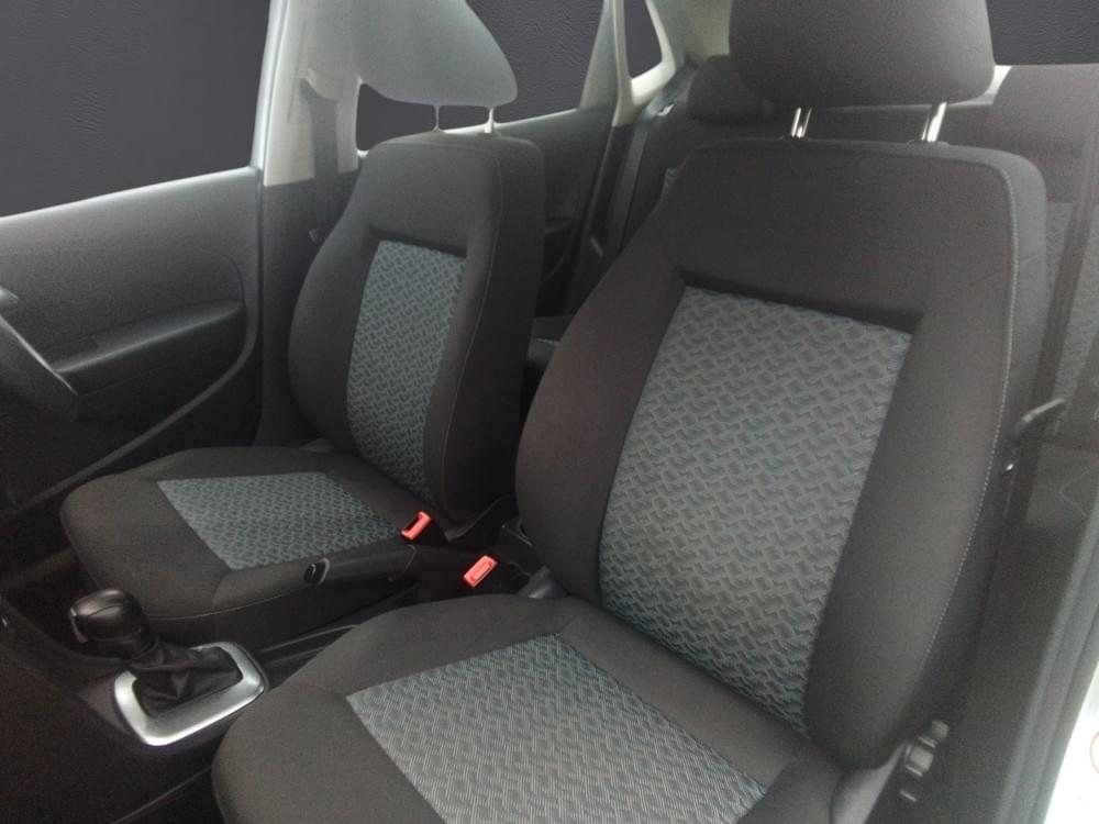 Volkswagen Polo Vivo Hatch 1.6 Life Tipt