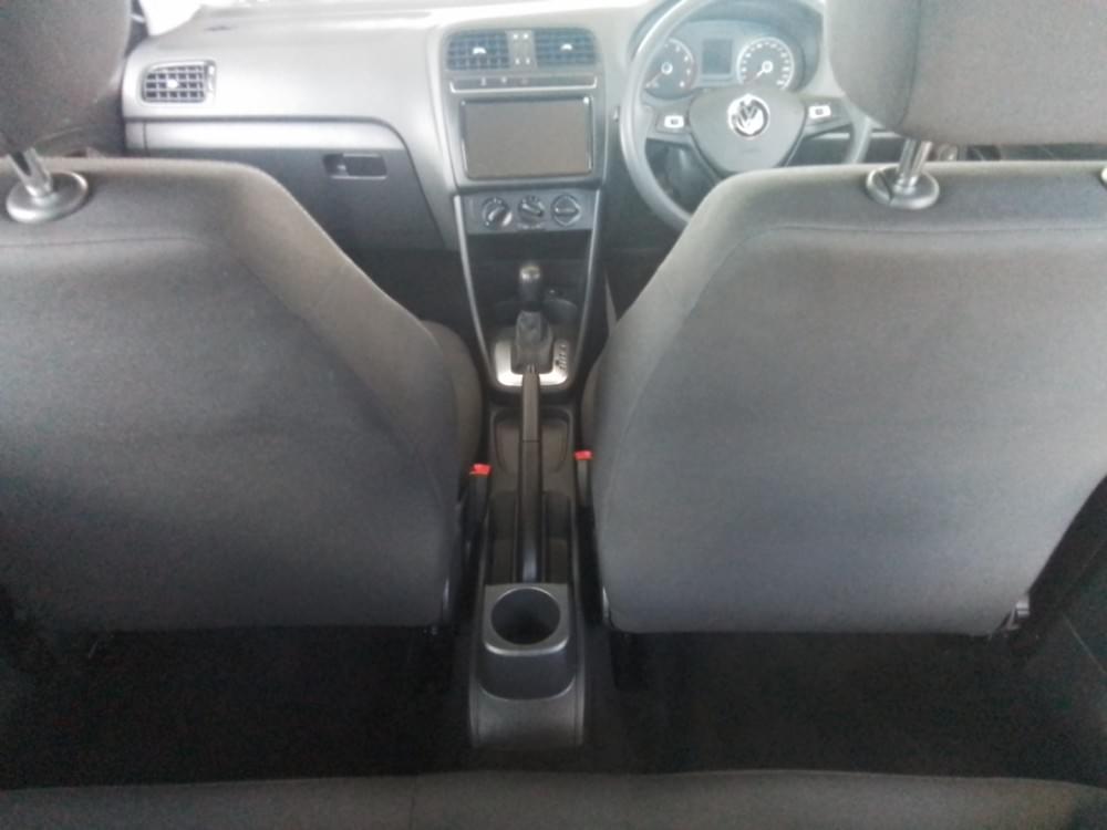 Volkswagen Polo Vivo Hatch 1.6 Life Tipt