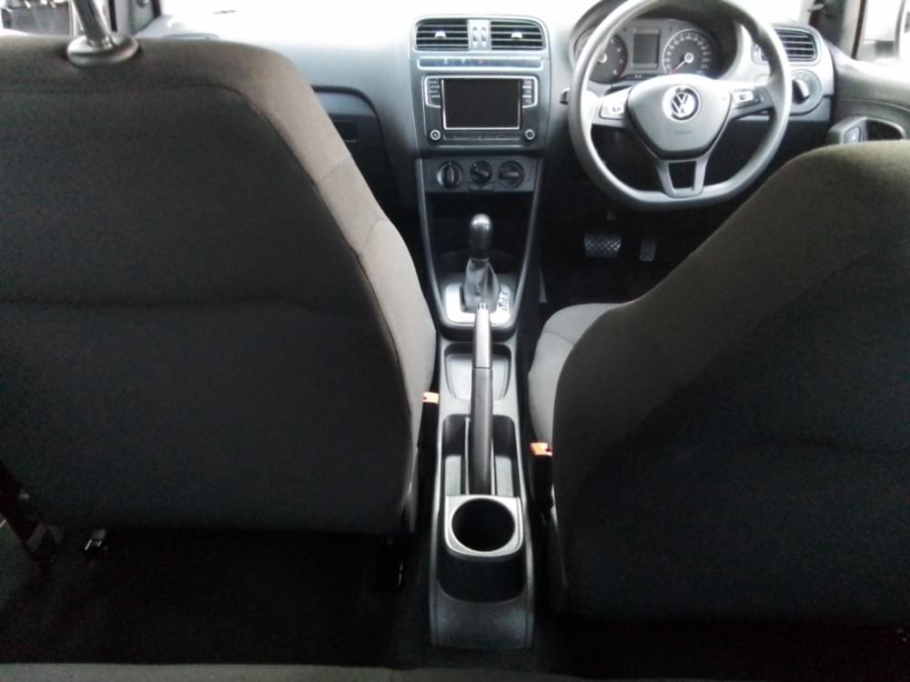 Volkswagen Polo Vivo Hatch 1.6 Comfortline Tiptronic