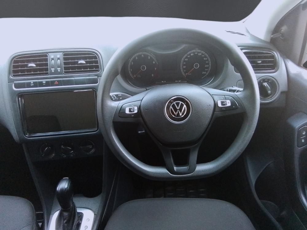 Volkswagen Polo Vivo Hatch 1.6 Life Tipt