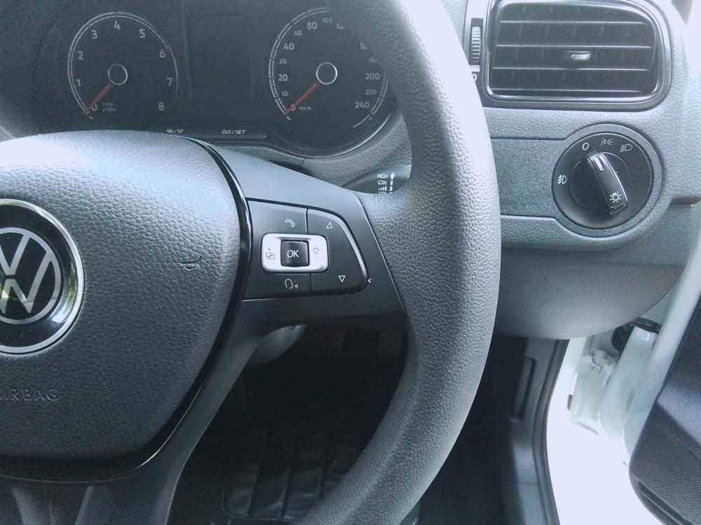 Volkswagen N/A 1.6 Life Tipt