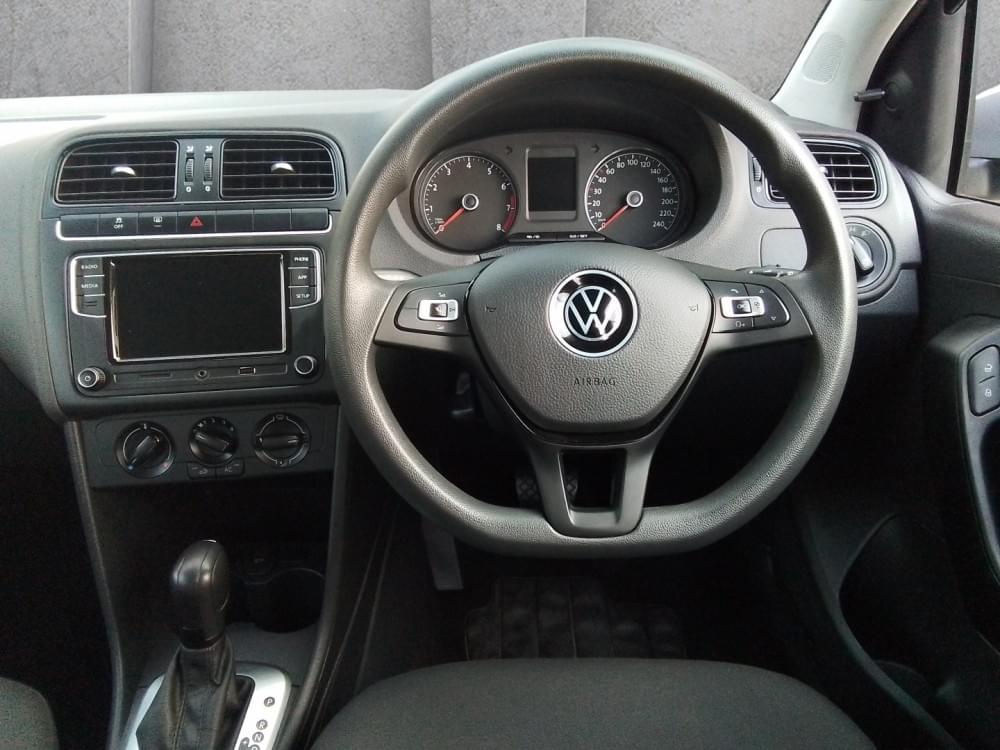 Volkswagen Polo Vivo Hatch 1.6 Comfortline Tiptronic
