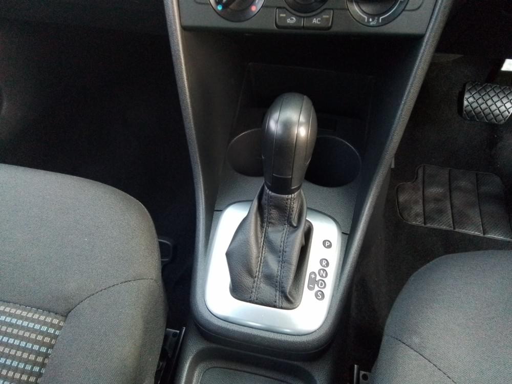 Volkswagen Polo Vivo Hatch 1.6 Comfortline Tiptronic