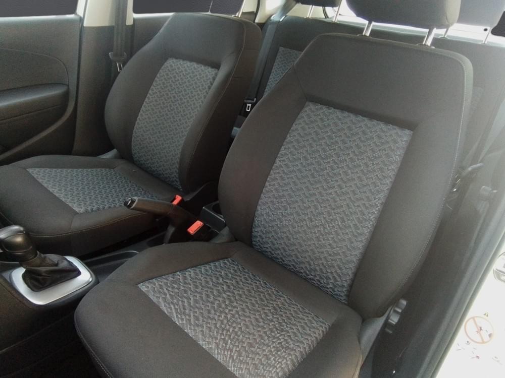 Volkswagen Polo Vivo Hatch 1.6 Life Tipt