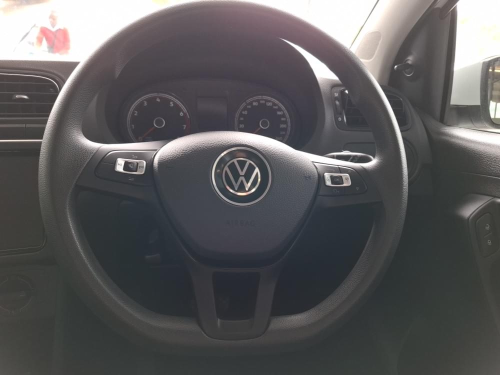 Volkswagen Polo Vivo Hatch 1.6 Life